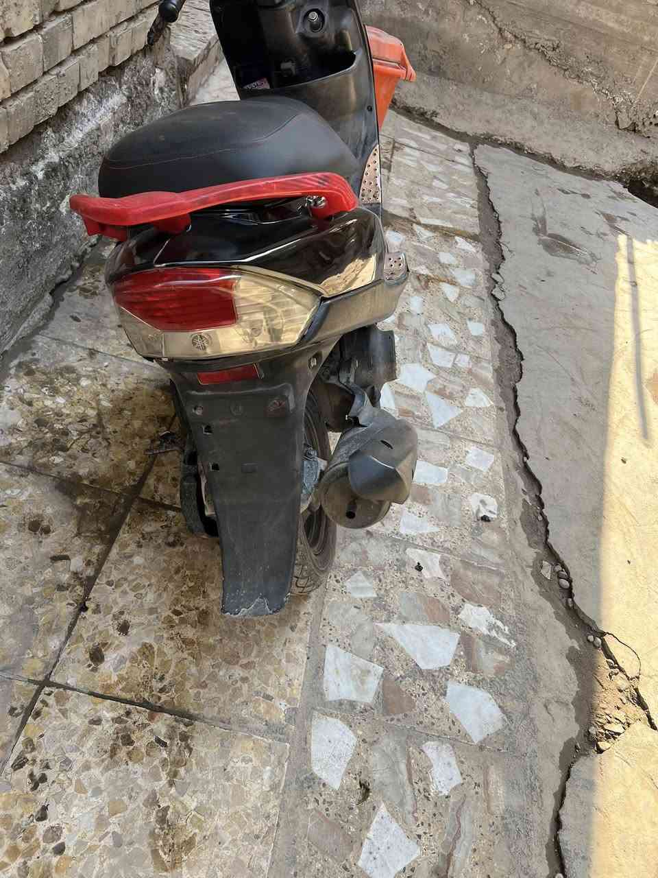 سلام عليكم ماكس عدله بوشه 49 بلاديه
دراجه بيه شاشه رياضيه دبل خلفي رياضي مناقصه شي 
سعر 450 بيه مجال حك جيه  
مكاني بغداد كاظمية رقم تلفون *********** بي واتس
