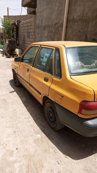 عندي سايبه للبيع تكسي اجرة رقم بغداد موديل 2011 نظيفها عطلها بس المحرك...