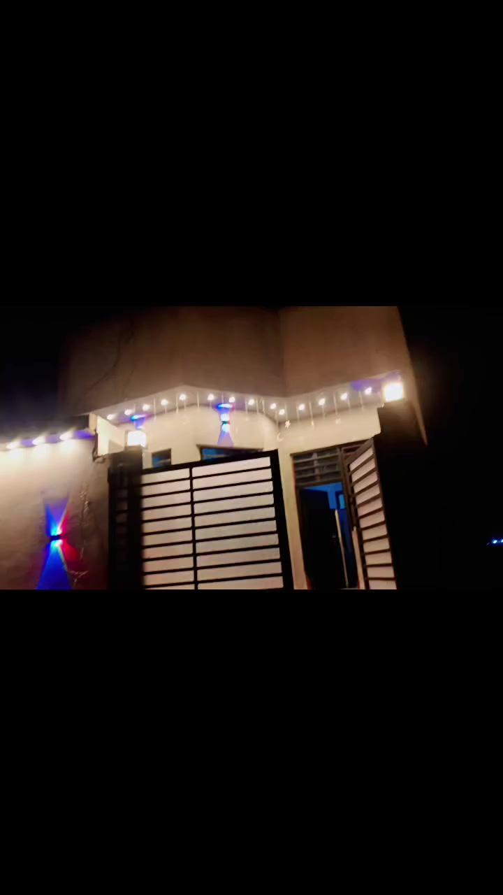 مشتمل لبيع طابقين طابو زراعي فول كامل من كلشي خلف مجمع ريحاب قريب عل شارع شارعا 10 
سعر 55بي مجال يرهم تنطي قسم ولباقي وعده *********** بي وتساب
