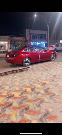 سوناتا للبيع !!!! سوناتا 2012 لون ماروني  لمتد واحد على واحد دبل بانرو...