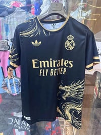 ملابس • توصيل مجاني • مقاسات S-XXL