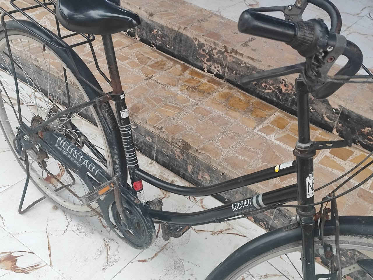 للبيع بايسكل حجم 27 كير +حساس لشه نضيفه 90بل 100 المكان سومر


**إذا كنت صاحب هذا الإعلان وتريد حذفه لأي سبب، رجاءا أرسل رسالة إلى الدعم الفني**