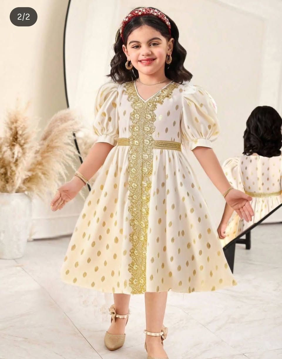 كارتون ملابس اطفال شي أن يحتوي على 40 قطعه أريده ب150 الف
توصيل بغداد فقط


**إذا كنت صاحب هذا الإعلان وتريد حذفه لأي سبب، رجاءا أرسل رسالة إلى الدعم الفني**