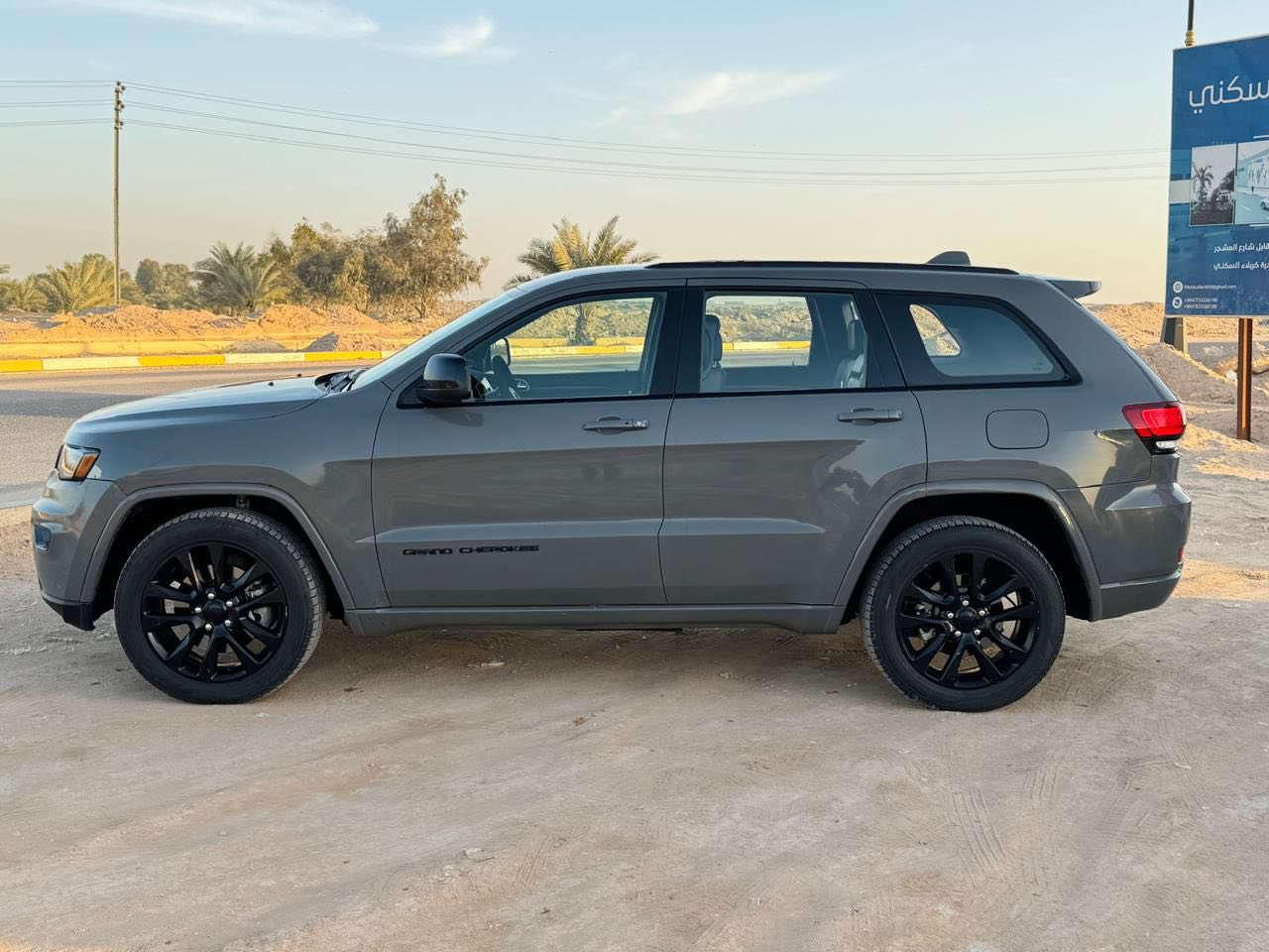 جيب بلاك توب مديل 2022 لون سمنتي سعر238ستفسار تصل رقم ***********فول موصفات   حادث بنيد جاملغ بدون دواخل حداديه تخم تاير سياره جديده معنه كلمه رقم بغداد بسمي
