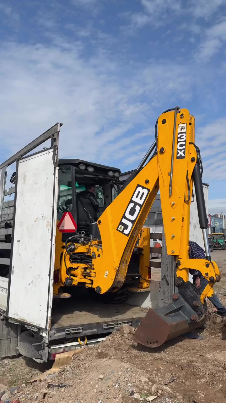 جى سى بي ٢٠١٢ دخول جديد


**إذا كنت صاحب هذا الإعلان وتريد حذفه لأي سبب، رجاءا أرسل رسالة إلى الدعم الفني**