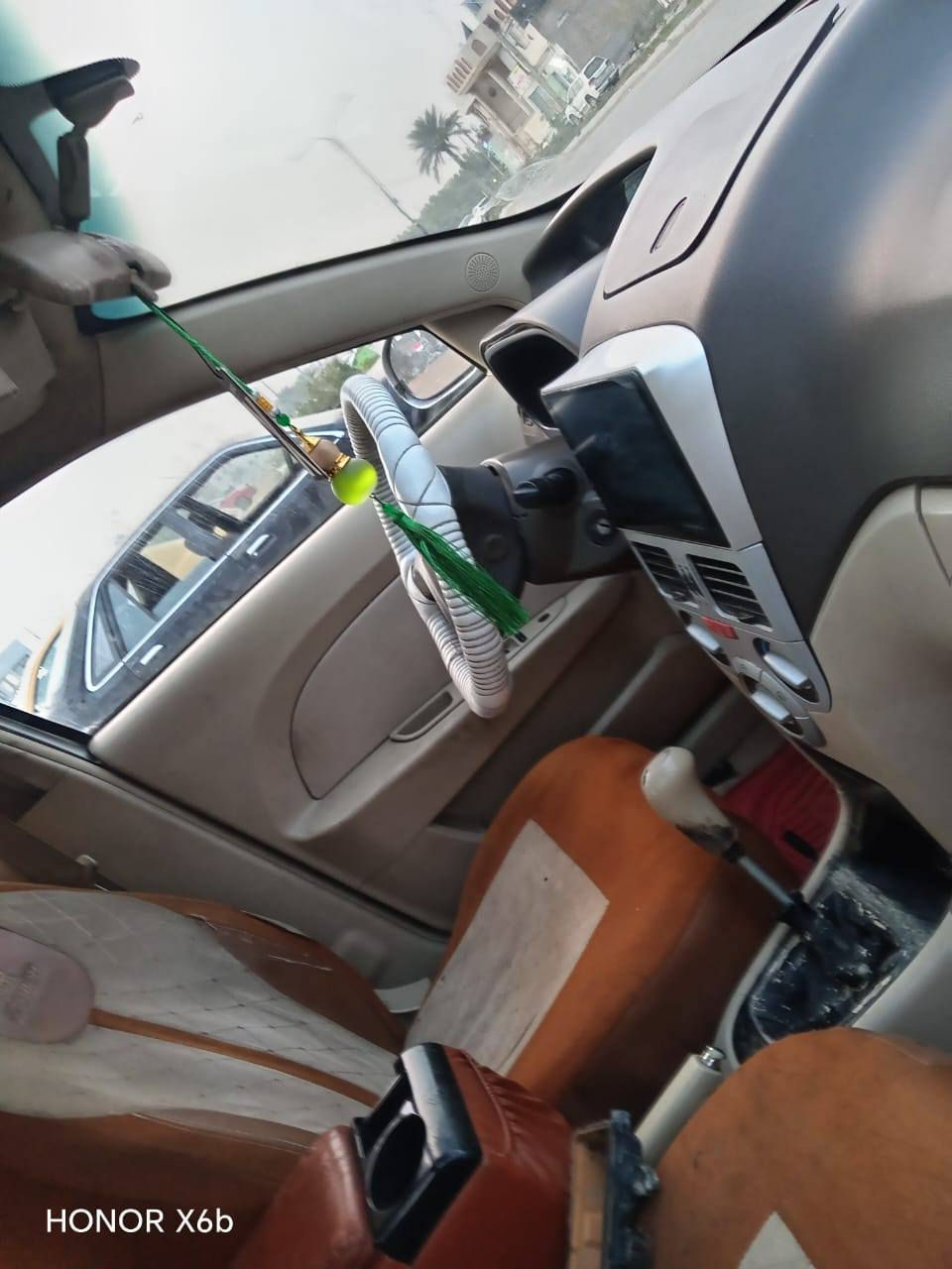 السلام عليكم شيري فلاوين 13 رقم انكليزي كربله السياره كفاله من ضربه وخياس محرك وكير مكفولات مكاني كربلاء سعر35وبيه مجال الاستفسار عارقم ***********
