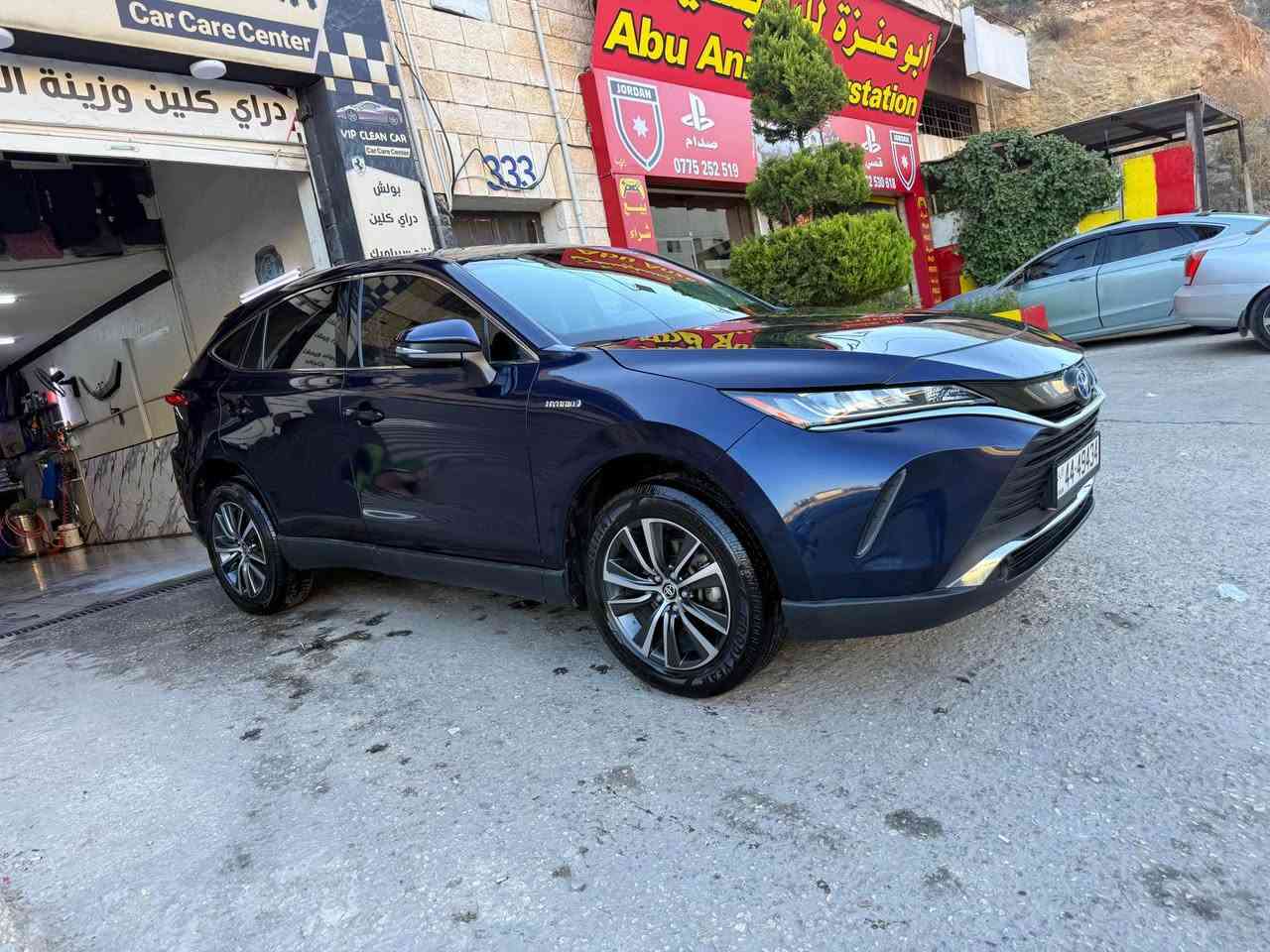 Toyota Venza 2021 LE

تويوتا فينزا 2021 LE 

افضل سيارة عالميا ضمن فئتها 

 الفخامة اليابانية بتقنية الهايبرد والرفاهية الكاملة 
وارد أمريكي سالفج 
ايرباج سليم 

—ماتور 2500 cc 
عداد 50الف مايل قابل لزيادة

 بتمشي بالتنكة 400 كيلو 

 بطارية ليثيوم

 دفع رباعي AWD

 كاميرا خلفية 

 باب خلفي كهربائي

 لونن كحلي ميتاليك
غرفة اسود 
كراسي كهرباء 
طارة كهرباء تحكم اوتماتيك

 أنماط قيادةمختلفة-

 كشافات + إضاءة LED كاملة

 جنط 19 إنش ألمنيوم

نقل معاملة البنك الإسلامي الأردن
شاحن ويرلس 
6مداخل شحن 
تظليل حراري 
ترخيص سنه كامله 
معمولها صيانه كامله من زيوت وبواجب وفلاتر 
نقطة عمياء 
مانع تصادم 
اضوية زينون 
يوجد العديد من الإضافات المميزه لم تذكر 

السعر 22300قابل لتفاوض عند المعاينه

للاستفسار 0779077531


**إذا كنت صاحب هذا الإعلان وتريد حذفه لأي سبب، رجاءا أرسل رسالة إلى الدعم الفني**