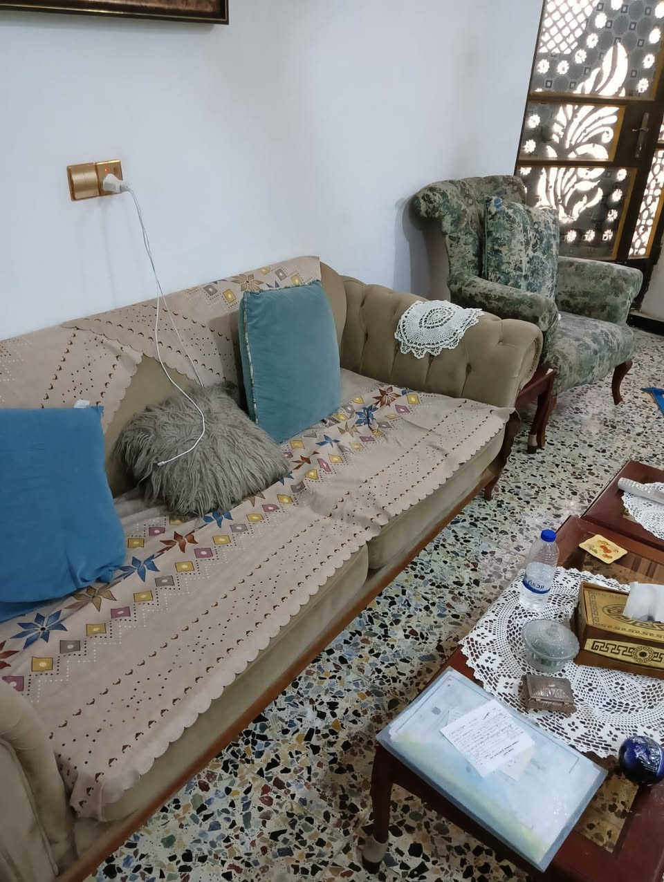 سلام عليكم غراض للبيع باسعار مناسبه


**إذا كنت صاحب هذا الإعلان وتريد حذفه لأي سبب، رجاءا أرسل رسالة إلى الدعم الفني**