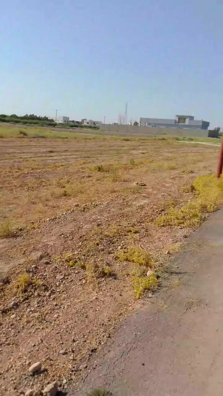 السلام عليكم قطع طابو زراعه سند 25 موقع مركز السويد مباشره وراء قاعه الاعراس القصر الذهبي خدمات كامله ماي كهرباء تبليط شارع 8 امتار الاستفسار ***********
