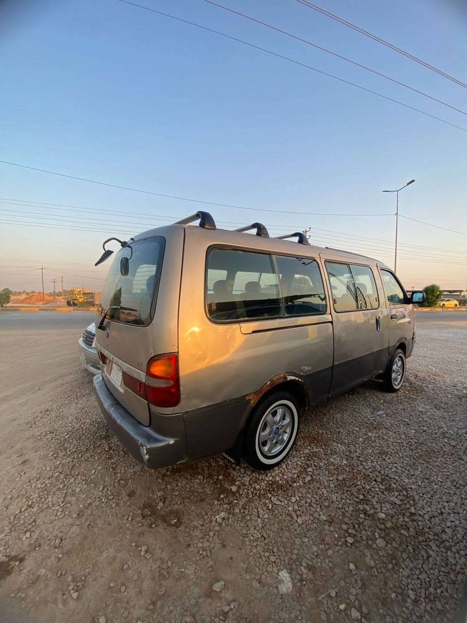 سلام عليكم للبيع بريجو موديل ٢٠٠١ سياحيه بسمي مصفره هيه ومرور مكفوله كفاله عامه كير ومكينه وكسن وحداديه وتخم تاير جاهزه من كلشي مكان سياره نجف عباسية ملاحظه مكلف بل نشر العكل مو ويه سياره  ***********
