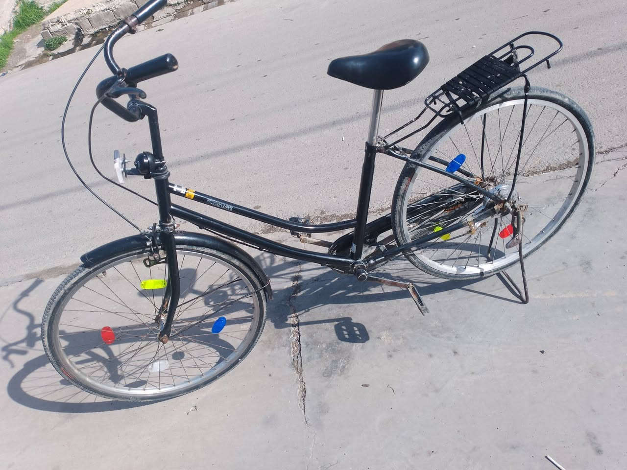 السلام عليكم بايسكل عبد الحليم للبيع بايسكل نظيف اغراض البايسكل كامل السعر 70 وبي مجال موديل 17 شركه البايسكل فورمر مراوس بموتور


**إذا كنت صاحب هذا الإعلان وتريد حذفه لأي سبب، رجاءا أرسل رسالة إلى الدعم الفني**