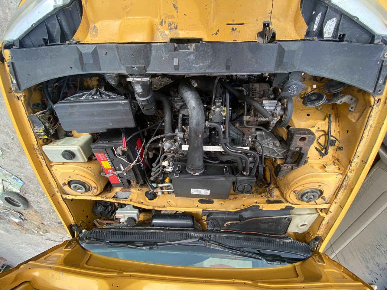 سلام عليكم بيجو بارص ٢٠١٠سياره مصبوغه عام مكينه جديده وكير خير من الله حداديه نص عمر سعرها ٢٥ وبيه مجال بصيط لشراي مداور ثاني يوم مكانها بسماوه استفسار اكثر اتصل *********** وبي واتساب هم نفس الرقم
