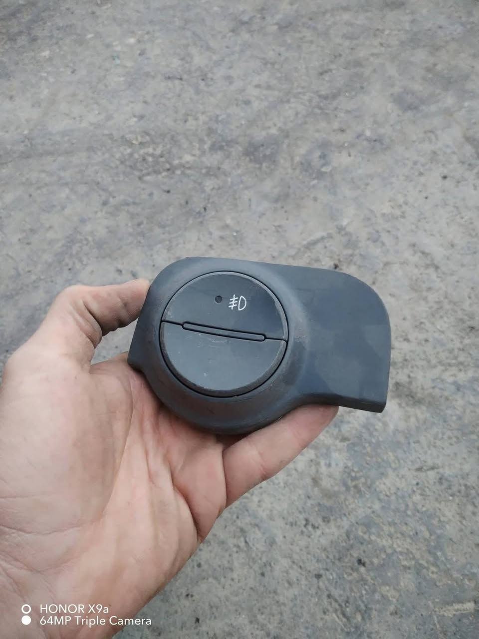 القطعة ١٠ الاف مع التوصيل


**إذا كنت صاحب هذا الإعلان وتريد حذفه لأي سبب، رجاءا أرسل رسالة إلى الدعم الفني**