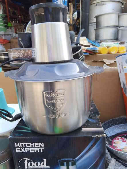 العنوان///
محل الزهراء (٢) الوزيريه...شارع البنزين خانه 
احمد ( +9647704387124)
حسين ( *********** )
قناة المحل التلي....
(( يوجد لدينا نقليات لجميع المحافظات ))
((يوجد توصيل لجميع المحافظات
ومحافظة بغداد بقبمة 5الف والمحافظات 6الف ))

https://t.me/kalad235
