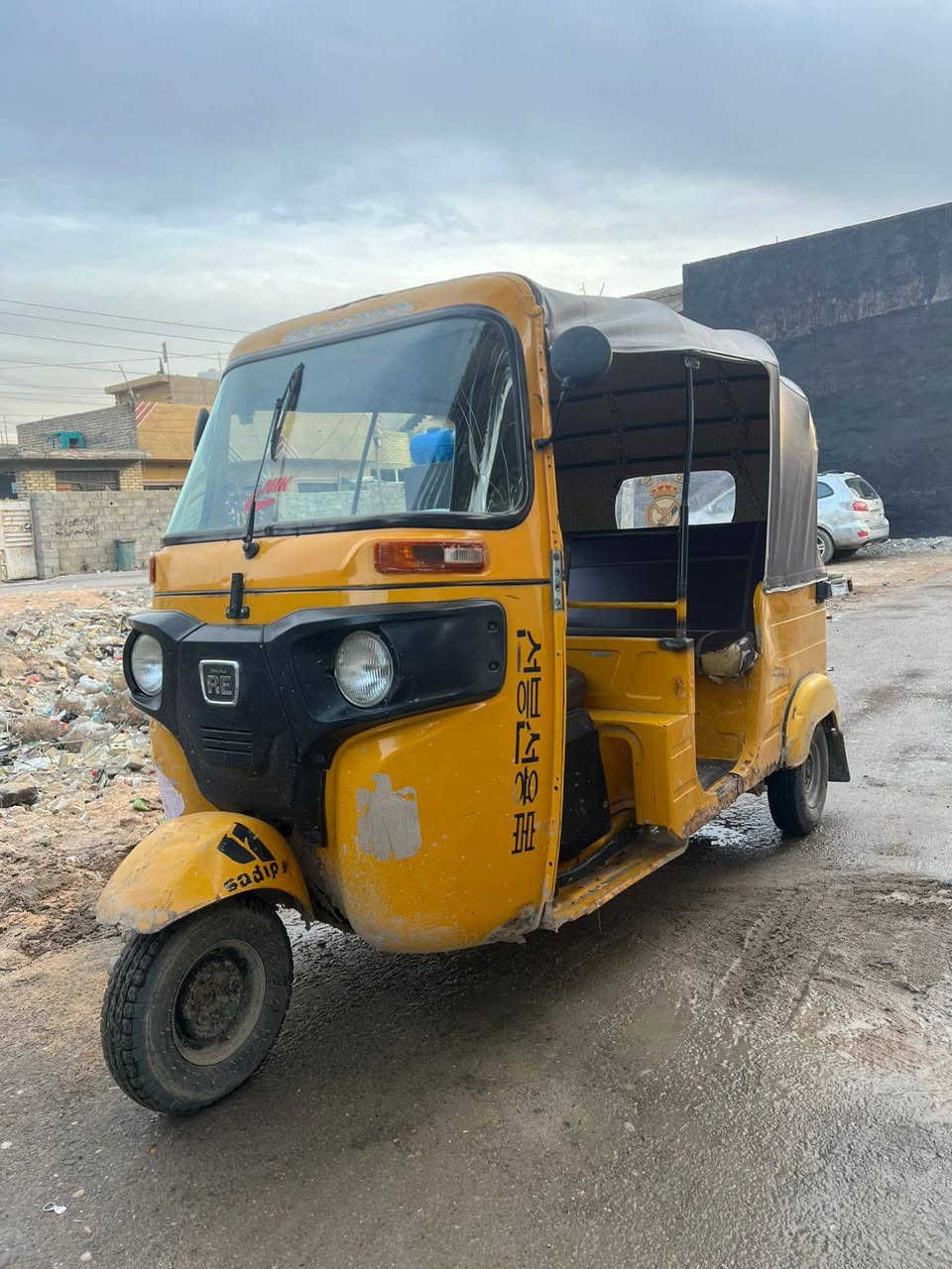 سلام عليكم تكتك للبيع 19 اوراق
مكاني بغداد جسر ديالى
  لحد يطب خاص دك عل رقم ***********
