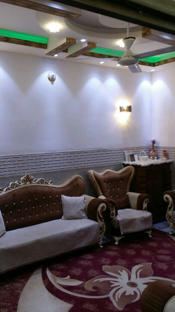 السلام عليكم ورحمة الله وبركاته 
الدار  للبيع
