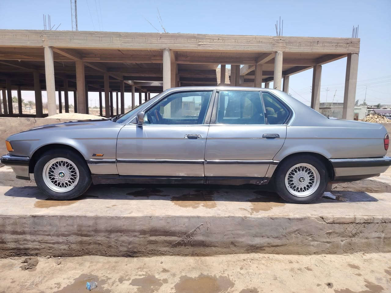 سلام عليكم بي ام ٧٣٥ رقم انبار تحويل مباشر سنويه ال ٢٦ بعدهي جاهزه من كير مكينه حداديه مكان النجف خان نص السعر ٣٣ بيه مجال ***********
