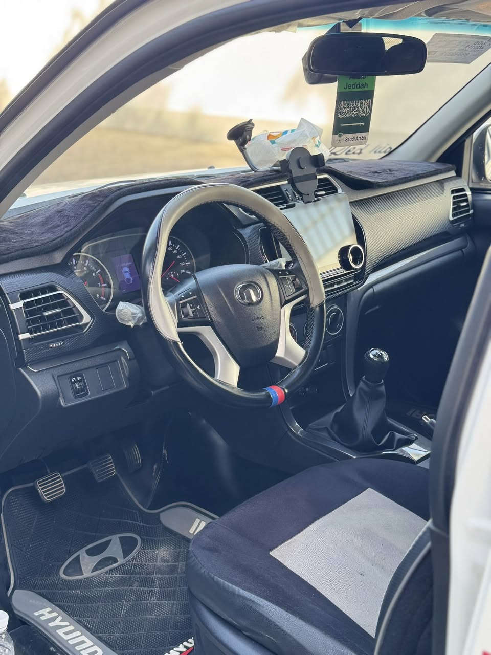 السلام عليكم كريت ويل للبيع موديل ٢٠٢٥ السياره بحالة الزيرو مكفول كفاله رقم قادسيه دولي مكان السيارة سماوه بأسمي السياره جديده استلام شركة السعر ١٤٥ وبيه مجال ***********
