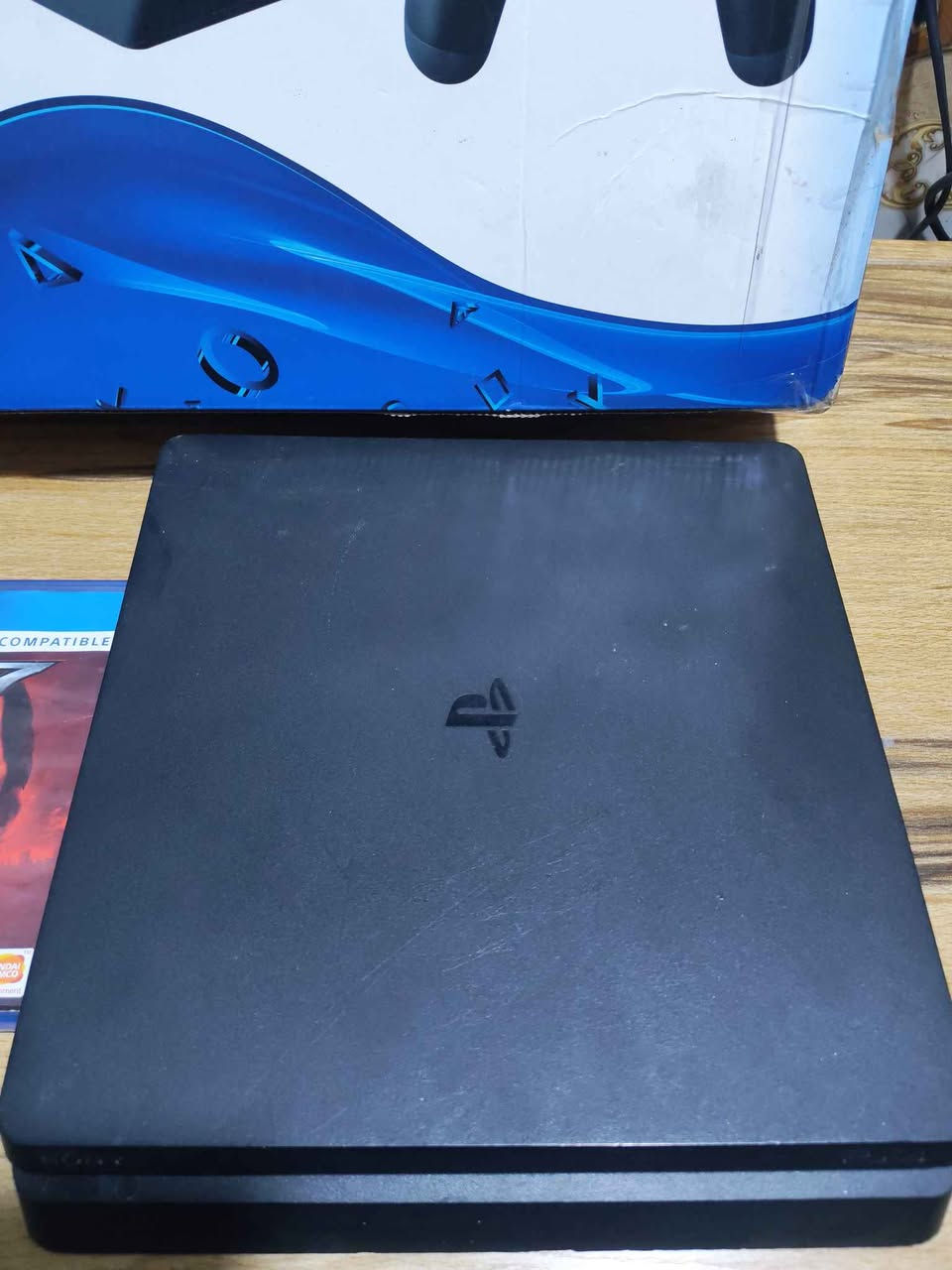 بلي فور سلم – ذاكرة 500
✨ نضيف كلش، أخو الجديد، لوك ستيكر
💯 الجهاز حلو وجديد مال جناي
✅ شرط الفحص
🧩 كارتون متوفر
🎮 جوستكات عدد 2 بعدهن جدد
💿 يجي وياه قرص واحد تكن
⚽ ولعبة بيس 2026 مخزونه داخل الجهاز
💰 السعر:300 الف وبيه مجال قليل 
📍 المكان: البصرة – التنومة –
قرب فلكة أبو مهدي المهندس
📞 الشراي يتصل ويدلل: *********** البصرة, العراق
