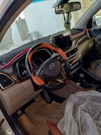 لبيع توسان خليجي موديل 19 نضافه بمعنه الكلمه بصمه كشنات كهرباي سبير ما...