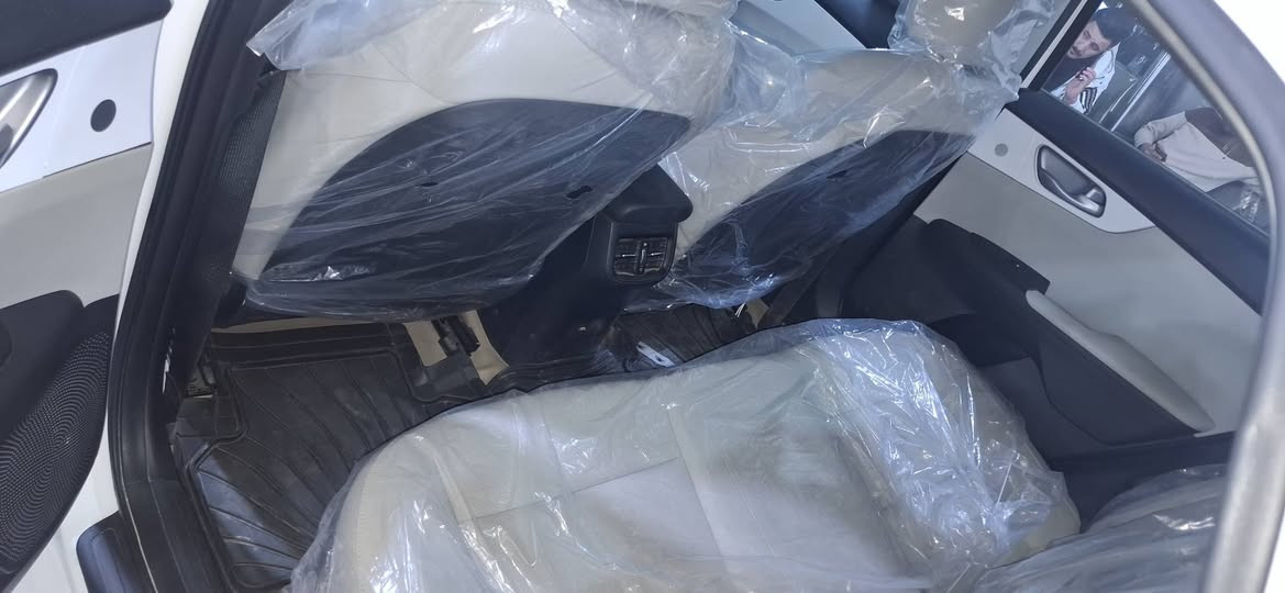 السلام عليكم . سيراتو موديل ٢٤ فول محرك ٢٠٠٠ فتحة سقف ماشيه 21 الف سياره بفضل الله بنايلونات الشركه كفاله عامه مكانه سماوه المركز استفسار *********** وبي وات ساب
