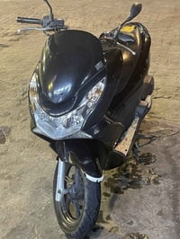 pcx جيل اول دراجه رمبه برغي ممفتوح بيه مكاني بغداد مدينه الصدر 0776656...