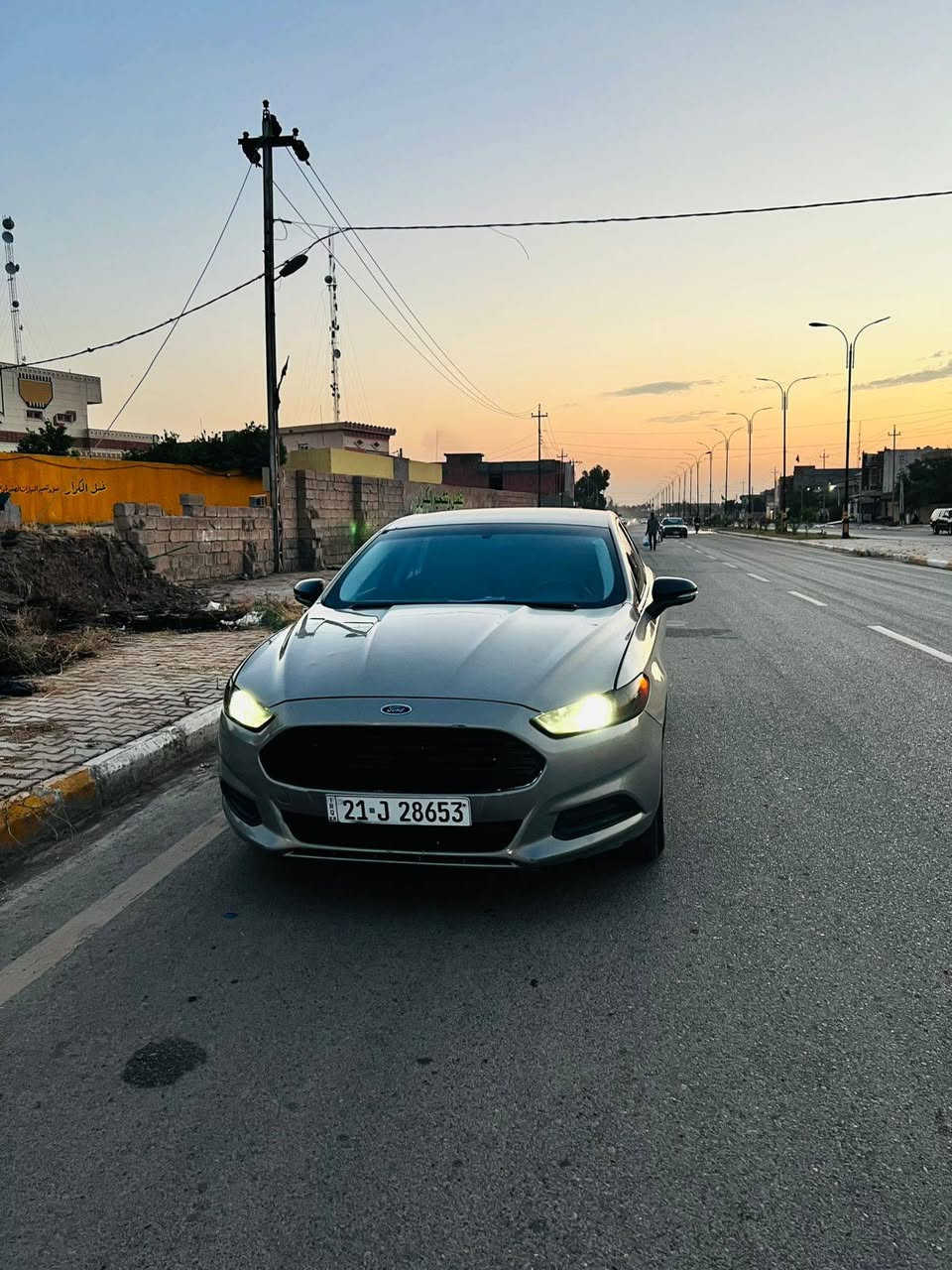 سلام عليكم فورد فيوجن موديل 16
السعر 114 سعر جوة سوك
رقم سليمانية سنوية ورقم جديد شرط تحويل او وكالة 
مواصفات SE  معروفة كير محرك شرط كفالة 
محرك 2500 المرغوب وكير مبدلة جديد قبل سبوع
تخم تاير تخم ويل كروم سيارة بدون نقص
اخوان بدون ارباك بدون قطرة دواخل فقط بارد بيها
وعندي جامرلغ مال سايق نشخط وبخيتة بخ فقط
صور الضرر وصور السيارة وصور سونار داخل الصور وعندي فديو كامل بيها
للبيع او مراوس بكورلة او نيسان التيما
مكاني ديالى شهربان        السعر 114 سعر بلاش
***********

*********** بغداد, العراق
