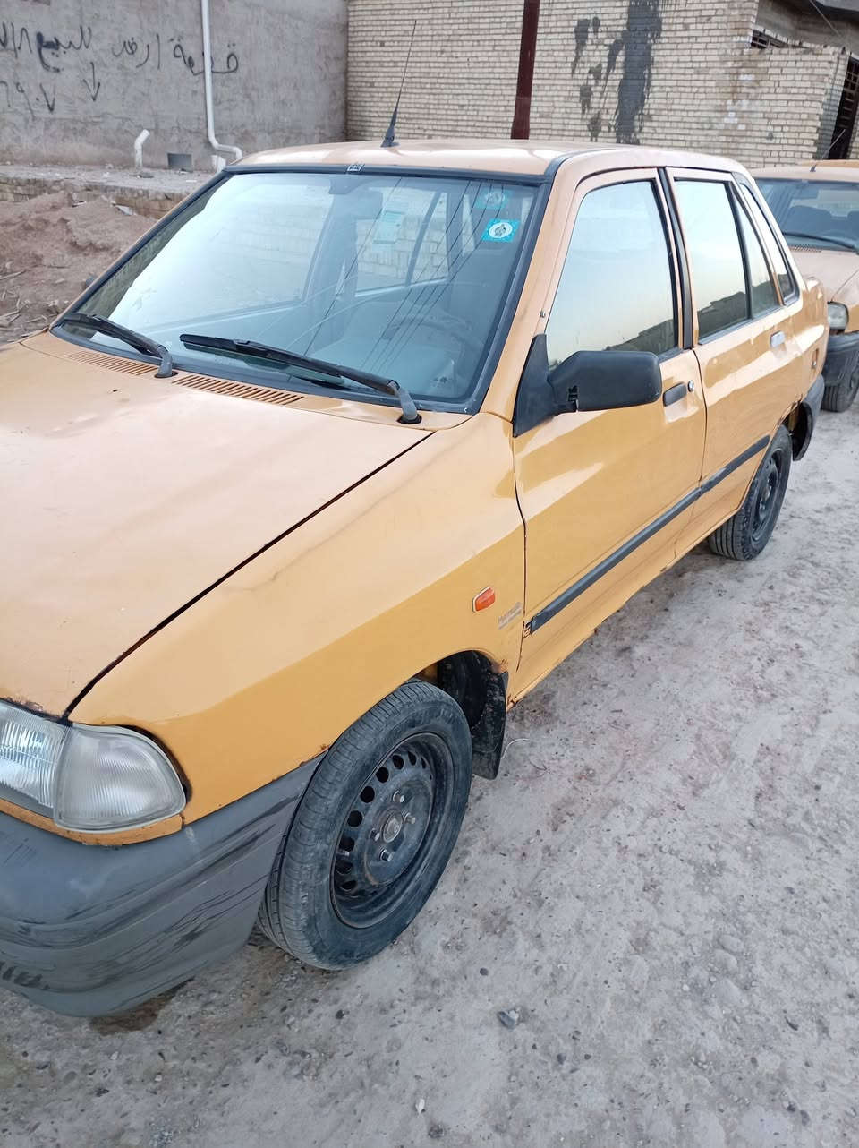 سلام عليكم سايبه موديل 2011 كير مكفول محرك بدايه تبخير شواصي مكفوله تبريد شغال كهربائيات شغاله  تخم تاير جديد الكشر كدام لعين تجي وتكلب مشط+ باور كله مكفولات مصفره هيئه وغرامات بسمي السياره تحويل ثاني يوم رقم إنكليزي مكان بغداد سبع قصور السعر 27 وبيها مجال اتصل وتدلل وهذا رقمي ***********
