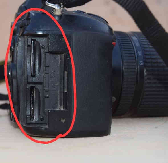 إذا مو شراي لا تراسل 
السلام عليكم ورحمه الله وبركاته 
كامرة للبيع مستخدمه الشتر 98k
نيكون 7000 عدسة الاصلية

❗فقط باب الرام مكسور❗

ملحقات ( بطارية + شاحنه + حزام كتف )

السعر 300💸

❌لا يوجد توصيل❌ إذا مو شراي لا تراسل 
عنواني البصرة خمسميل
رقمي ***********
