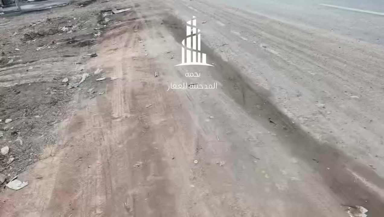 🛑🛑🛑 للإيجار 

قطعة ارض تجارية بمكان استراتيجي و مميز جدا 
تقع على شارع ستين مجاور مدرسة رحاب العلم 
المساحة 800 متر 
الواجهة 16 متر 
النزال 50 متر 
.
.
.
.
للتواصل :
زورونا في مكتب نجمة المدحتية للعقار 
بابل ـ الحمزة الغربي 
فلكة الساعة مقابل مطعم أبو وليد 
أو الإتصال على :
*********** محمد النجار 
  *********** حسام مكاوي 

.
.
"نجمة المدحتية" بوابتك الرصينة نحو عالم الأستثمارات العقارية 
#اكسبلور 
#عقارات
#استثمارات_عقارية
