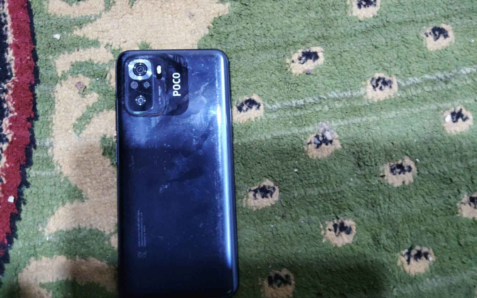 سلام عليكم موبايل بوكو M5s للبيع ذاكرة 256 مستخدم كلشي مابدل بي كلشي اصلي للتواصل واتساب ***********
