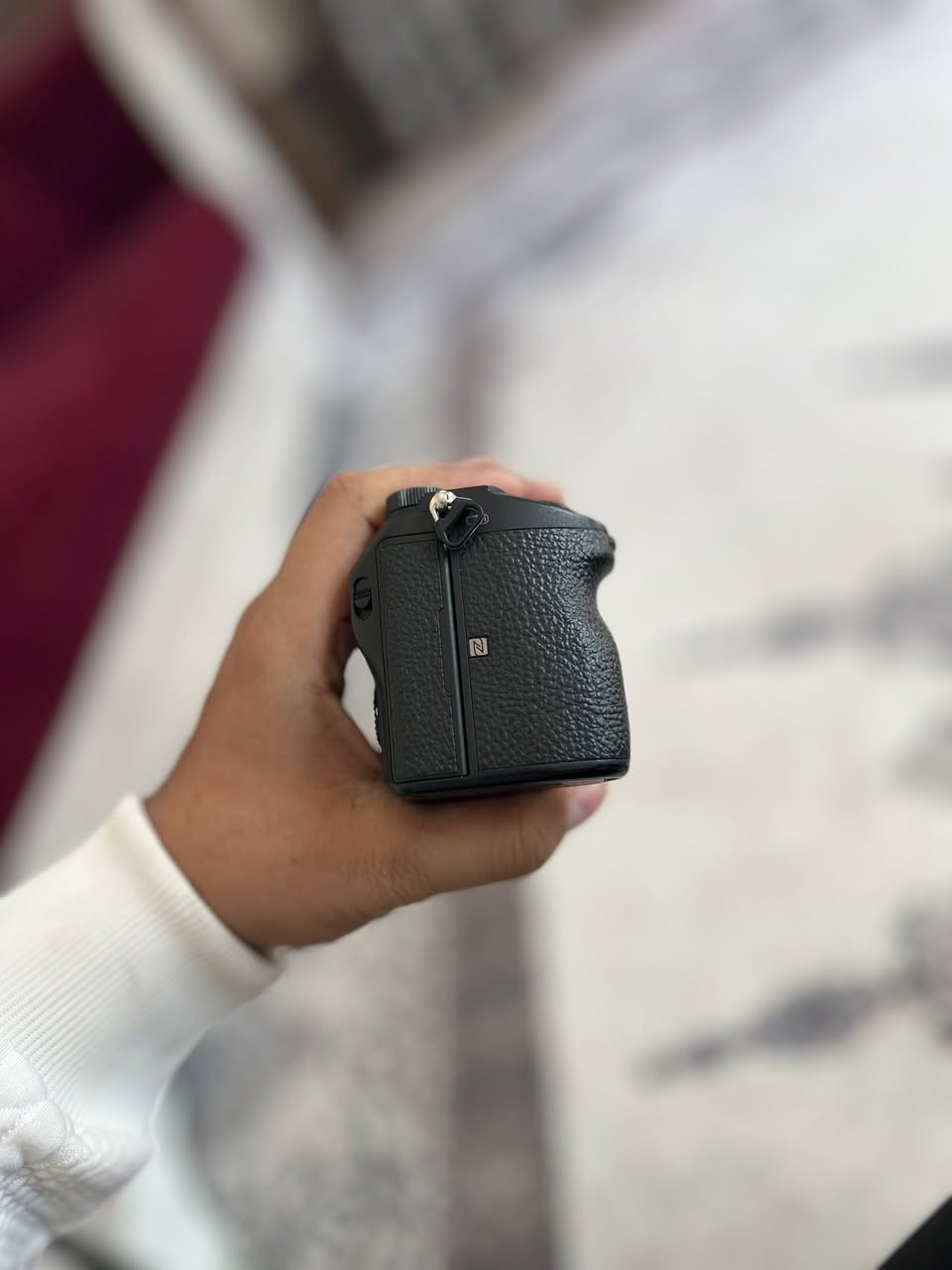 معدات تصوير للبيع
ابيع شلع وابيع كلشي وحدة 
نضافتهن 100‎%‎
Sony a7iii
عدسه 28/70 f2.8
عدسه 85mm f1.8
رونن موزا يتحمل 4.5ك
اضائة مستمرة 
فلتر ND
مايك بويا اصلي شرط
***********
