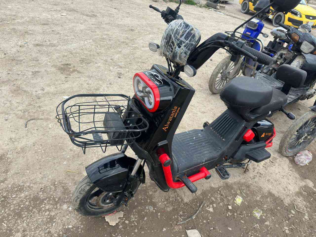 ماطور جديد مامستخدم بس شهر شرط سعر 275رقم ***********
