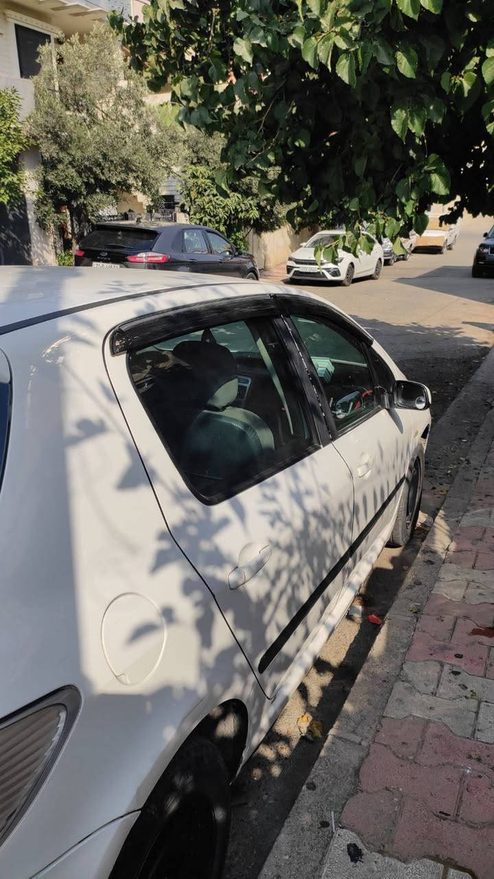 بیجۆ 307
ئارمی پلاستیکی سلێمانی 
گێڕ و مەکینەی بە شەرتی 10فیتر
گێڕ ئۆتۆماتیک
ته قە و ڕقە بە شەرت
تبرید لە له گەڵ سویچ
قفڵ مەرکزی
له سلێمانیم 
سعری47گڵا و معامه لە
*********** السليمانية, العراق
