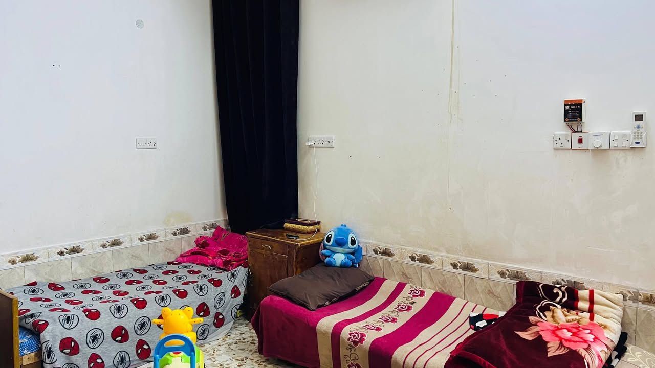 بيت طابو صرف قرب عداديه المربد 200م بناء جديد للبيع 
***********
