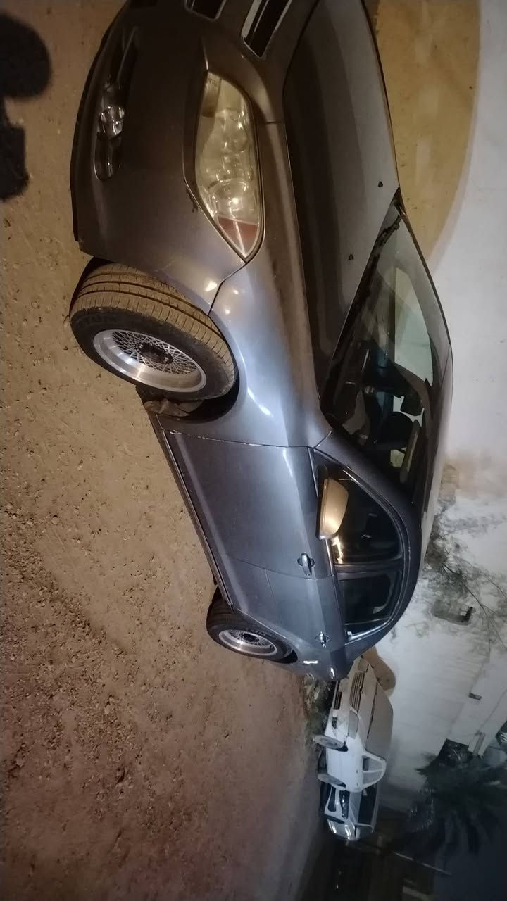 ماليبو موديل 2012.صبغ حزام مكينه وكير حاله جيده  تدفئه وتبريد شغال رقم مميز باسمي مكينه 2400
منضومه غاز السعر 75وبيه مجالبسيط
***********
مكان غزاليه
