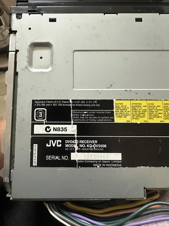 مسجل JVC احترافي ياباني اصل مكفول من تصليح او عطل الوان متغيره
يجي بلا بلوتوث اواكس وسيدي وراديو ويشغل حته اقراص DVD واذا عندك شاشة ممكن يعرض عليها 
مڪاني بغداد بسماية متوفر توصيل اذا تحب 
رقمي ***********
