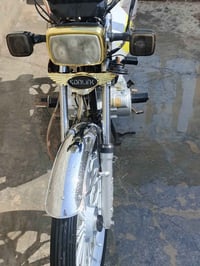 سيفان موديل ٢٤ • محرك ٢٠٠ • كفالة سنة