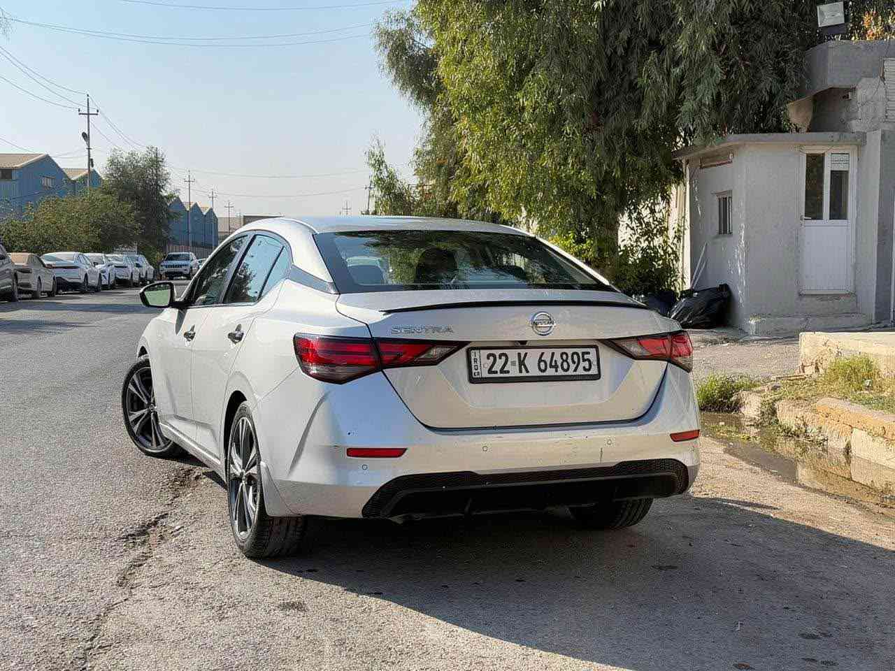 السلام  عليكم

نيسان سنترا  2020

مواصفات تحديد سرعة

تحديد مسار شارع

حاساسات امامي وخلفي

كاميرا مع شاشة

نظام ايكو موفر بنزين

توقف ذاتي امامي وخلفي

طخم تايرات جديدة

صبغ بابين خلفي مع بخ بونيد كلير بدون دواخل 

سعر سيارة بسعر النترا 2010

سعر المطلوب 125

شرط التحويل او وكالة مع الغرامات تحويل نفس اليوم سنويا بسمك

مكان سيارة اربيل  

للستفسار ع الارقام 

                          *********** واتساب موجود ع رقمين ،  ملاحظة الاتصال من ساعة 10 صباحا الى 11 ليلا Singapore
