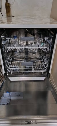 غسالة صحون • سليماية • ما به عيب