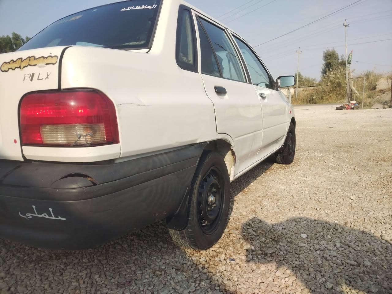 السلام عليكم سايبه 2014 للبيع سياره جاهزه مكينه وكيرر وتبريد بيه طخات واضحه بلصوره سنويه بسمي لل27 رقم مثنئ تحولي اشوكت متريد 34 وبيه مجال قليل ***********
