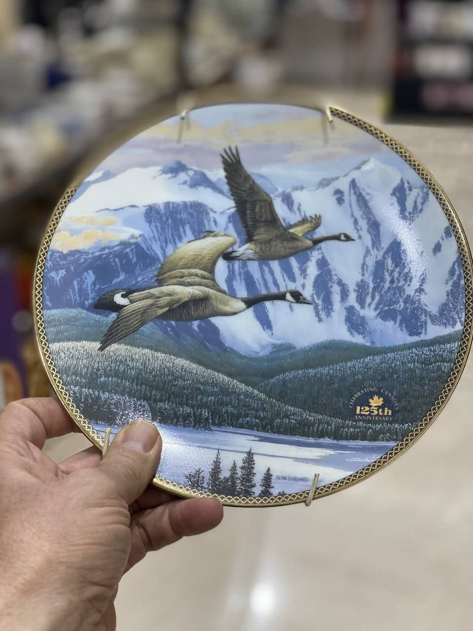 (الاصلي)ونعود من جديد 
بعد انتقال المحل الى ( مول عنه )
متع نظرك ب (الفنتچ) جمال القديم والانتيكا


**إذا كنت صاحب هذا الإعلان وتريد حذفه لأي سبب، رجاءا أرسل رسالة إلى الدعم الفني**