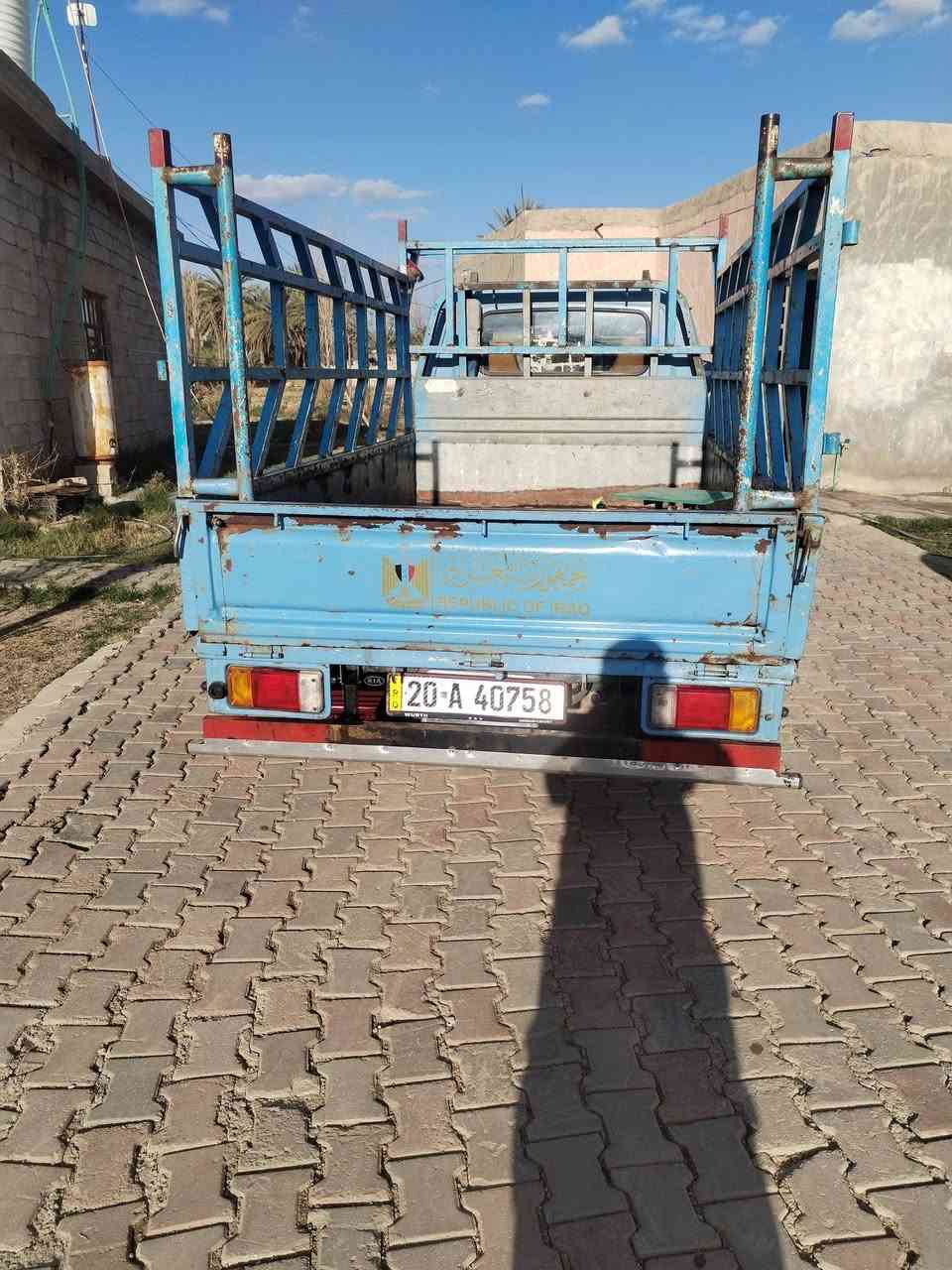 سلام عليكم
كيه بنكو موديل 96 رقم نكليزي و بسمي 
كير شرط محرك بنقص شي قليل شاصي شرط مكاني ديالئ خالص 
سياره مانقصها شي مال جناي 
ملحضه اني مكلف بل نشر هاذا رقم صاحبها ***********
