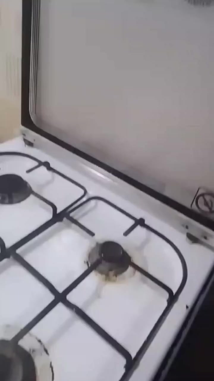 #للبيـــــــــــــــع 
طباخ ب،50
مجمده مستعمله شهر فقط 
ب500
العنوان حي الاركان


**إذا كنت صاحب هذا الإعلان وتريد حذفه لأي سبب، رجاءا أرسل رسالة إلى الدعم الفني**