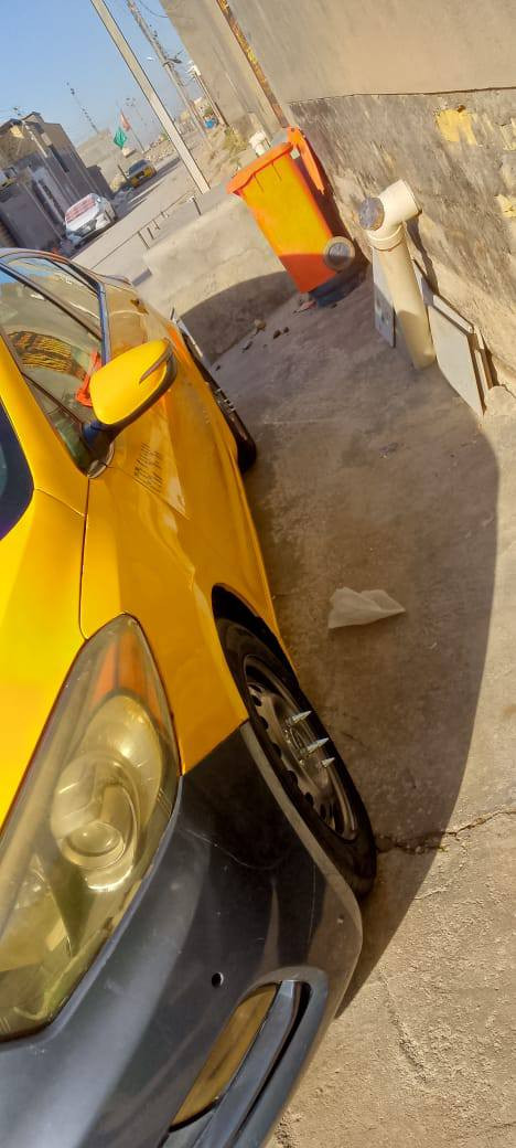 السياره 2014 مكينته 2000 جي دي اي ضربته صايره بل حوض بس
تحويل ثاني مصفره هيئه غرامات ضربه بصيطه كلش ال مكينه مالته طلع بيه صوت بس حداديه غرفه كله جاهزه سياره مواصفات فول عده بصمه سعره 90 وبيه مجال قليل 
***********
