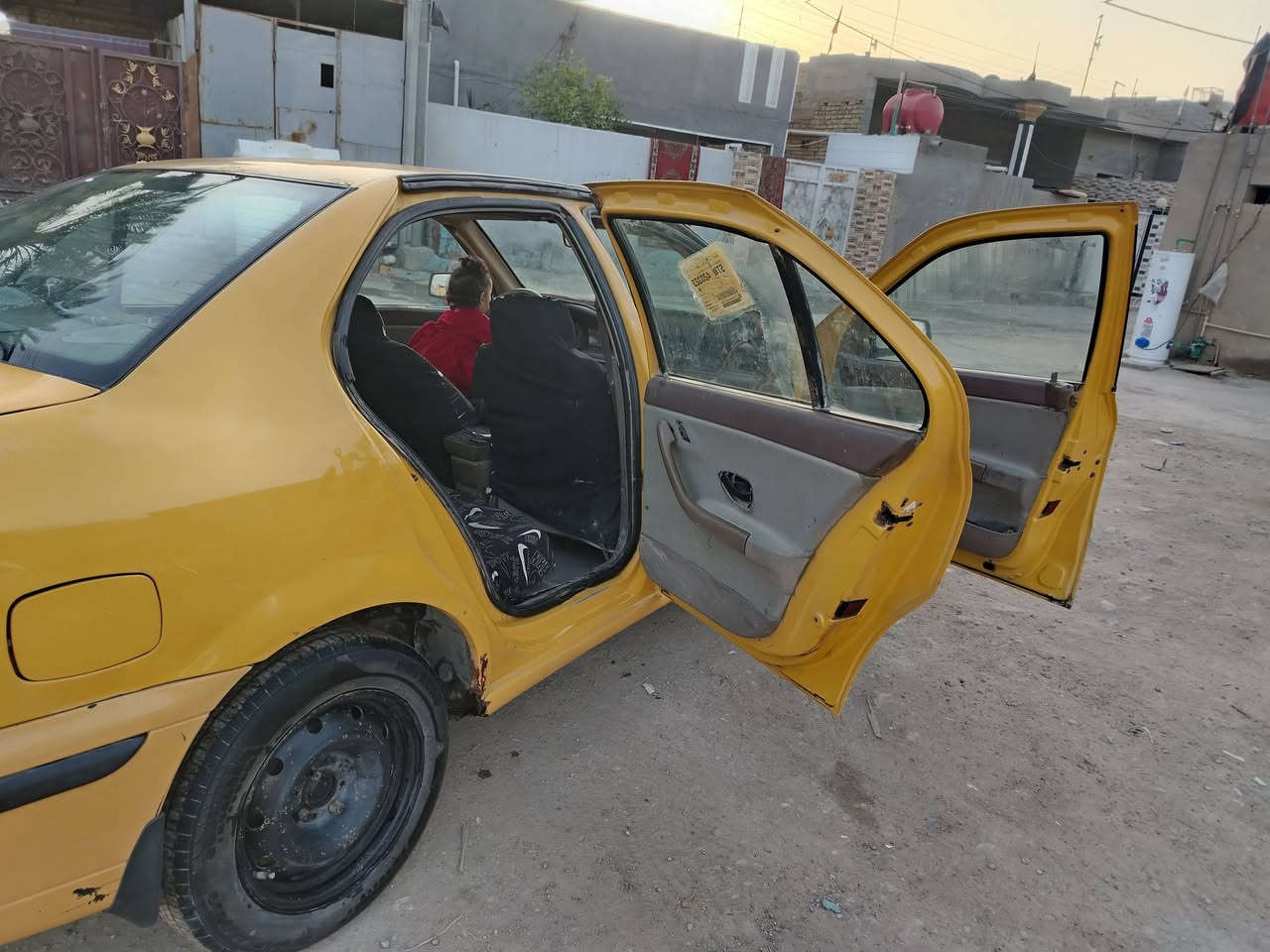 سمند موديل 11 ناطقه صاحبها الشرعي موجود يمي بالكوت السنويه عضم عاج صاقطه ٢٠١٩رقم  واسط السعر 24 ورقة  السياره مسوي عليهه ادامه كامله راديتر+ صدر امامي خلفي كامل ويه المشط جديد باتري جديد تخم بلكات تخم نوزلات قاعده فيتبم جديد كامله قوايش جديده السياره عليهه هيئه مااعرف شكد عل مشتري السياره ستوني شاد مكينه جديده وكير صار يومين والكشر كدام عينكم  مكاني واسط الكوت شارع النفط للاستفسار الاتصال على الرقم *********** اسيا
*********** ترهم مراوس
