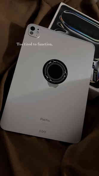 ايباد 11 برو M4
بطارية 100 استخدام قليل 

السعر مليون و100
بي مجال كلش بسيط
***********
