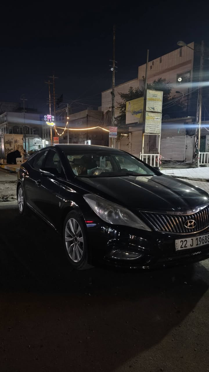 سلام عليكم 
ازيرا خليجي كفاله   فوول نظافه وجديده 
فول مواصفات 1/1
موديل (2013)
محرك (3000)
رقم اربيل
كير محرك شرط
بانوراما
بصمه +بصمه ابواب
كشنات جلد +كهرباء
تحكمات جهتين 
تخم تاير 
مري شفط+اشاير ترحيب 
كاربون فايبر بلاد
لدات داخليه بلاد
حساسات امامي خلفي
برده خلفيه كهرباء +ابواب
تخم تاير جديد
منضومه زنون اصليه
سياره كلش حلوه 
مكفوله من الضرر وصبغ ماعده شبر بارد ب ماسكه دعاميه خلفيه 
مكاني بغداد البلديات
سعر( 132 )
(***********)
