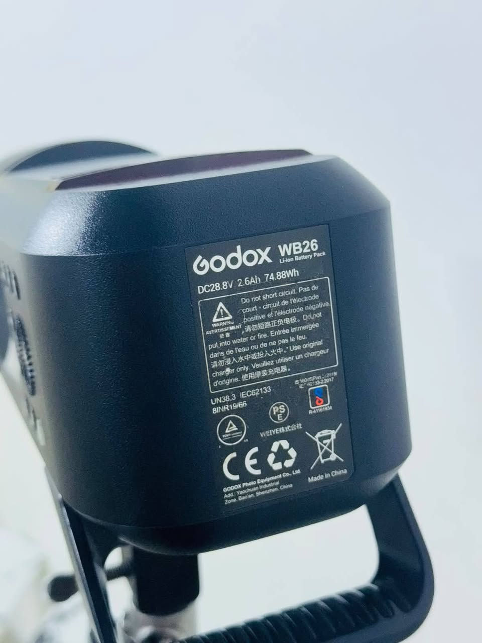 السلام عليكم اضائه 600pro  نضيفه جداً  واستخدام قليل مثل ما موضحه بالصور للبيع وبسعر مناسب يوجد توصيل
للاستفسار اتصل


**إذا كنت صاحب هذا الإعلان وتريد حذفه لأي سبب، رجاءا أرسل رسالة إلى الدعم الفني**