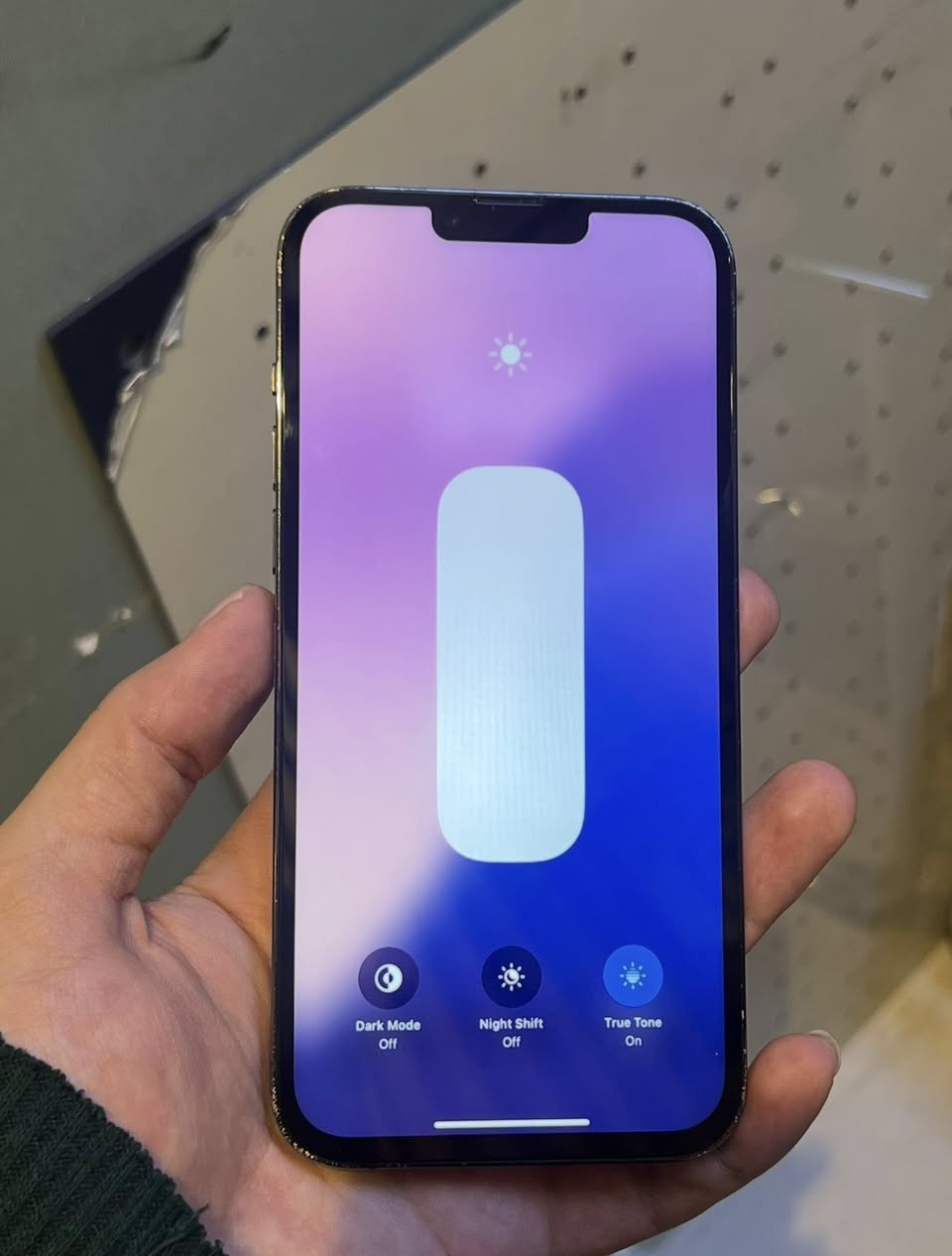 13برو ماكس امريكي وتر الجهاز بلادي بطارية 84الجهاز ضمان شهر من اي خلل السعر 660الف المكان بغداد البلديات يوجود توصيل ***********
